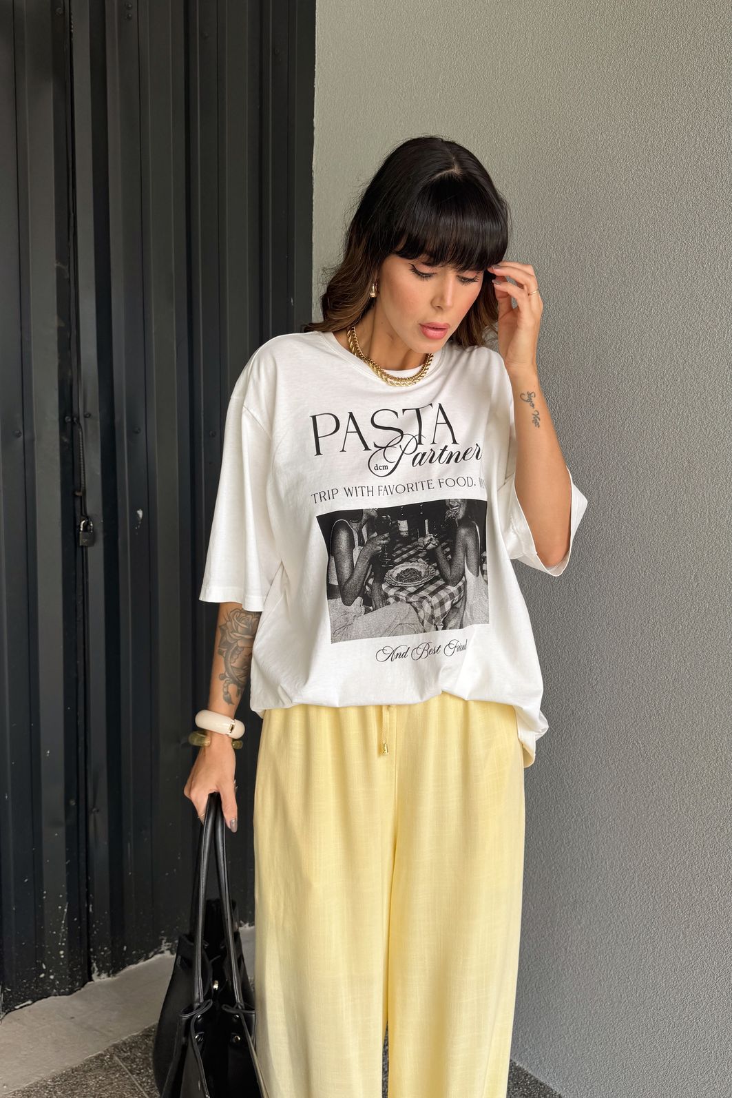 T-SHIRT OVERSIZED PASTA PARTNERS OFF WHITE T-SHIRT OVERSIZED PASTA PARTNERS OFF WHITE