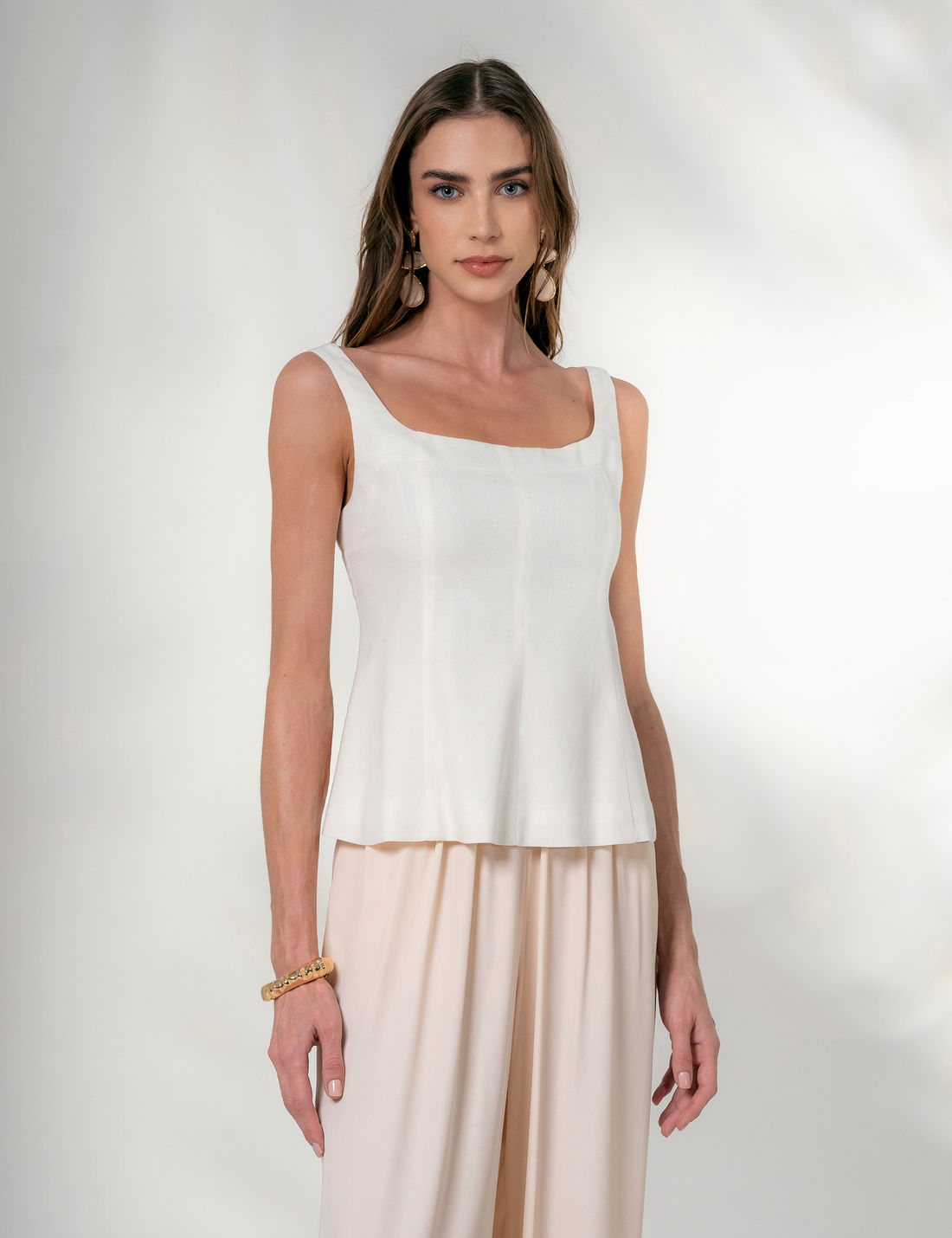 Blusa Viscolinho Clarice - Unique Chic Blusa Viscolinho Clarice - Unique Chic