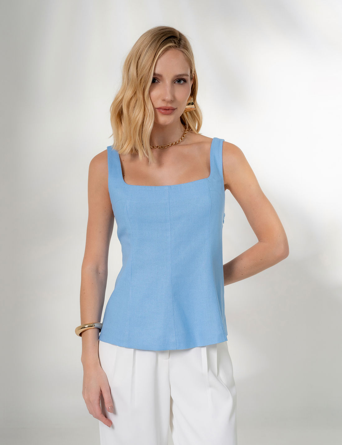 Blusa Viscolinho Clarice - Unique Chic Blusa Viscolinho Clarice - Unique Chic