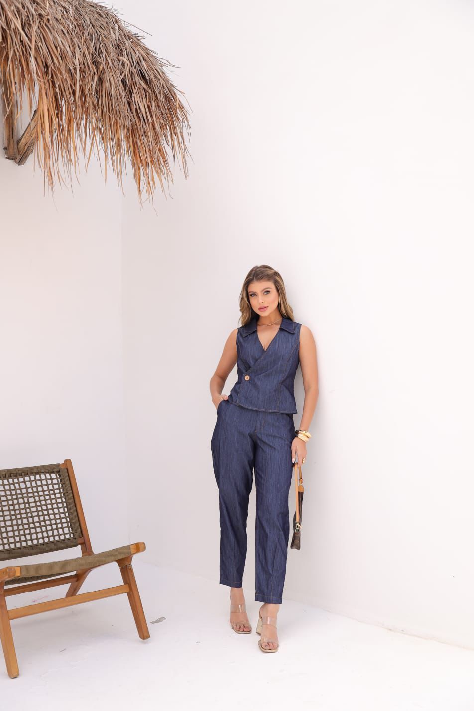 Calça Cenoura Jeans Pregas Calça Cenoura Jeans Pregas