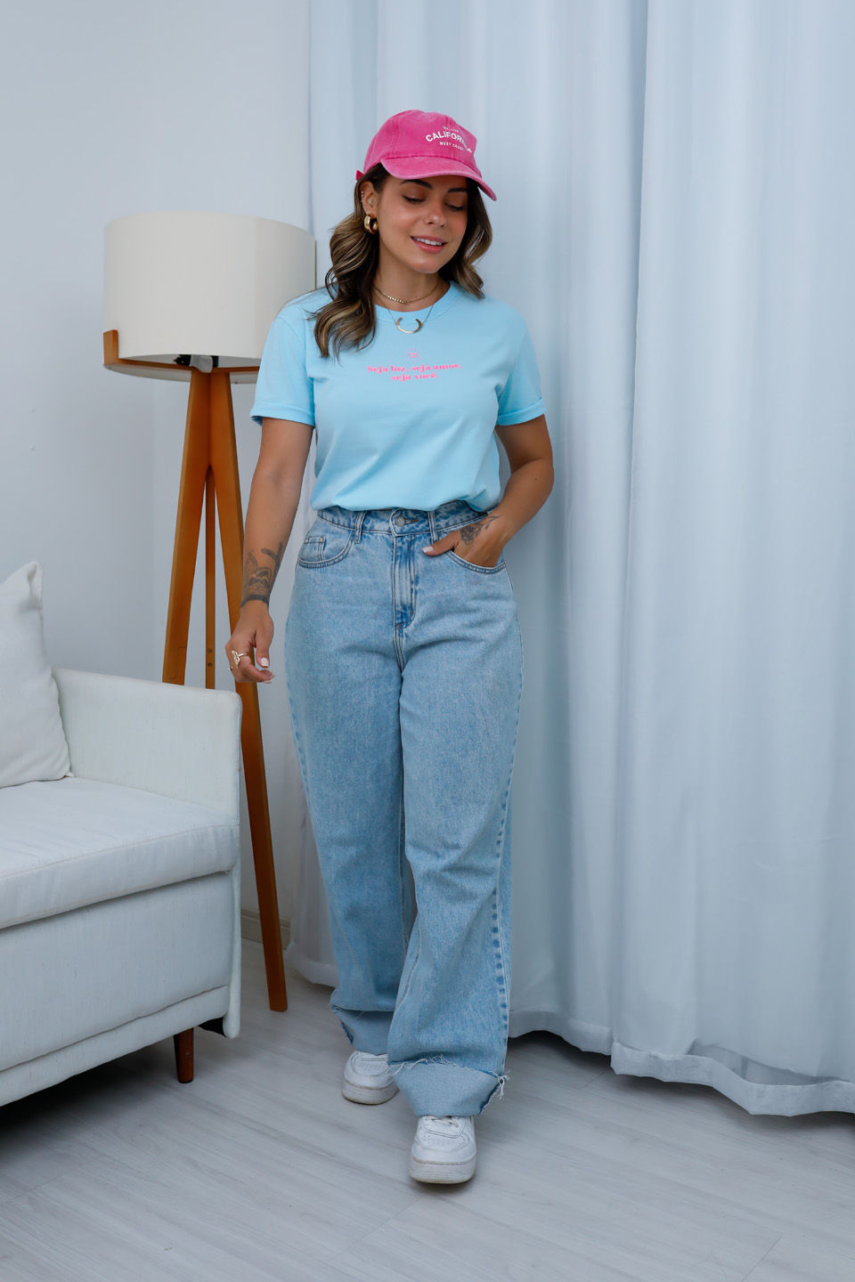 Tshirt Premium - Seja Luz, Seja amor - Azul Bebê