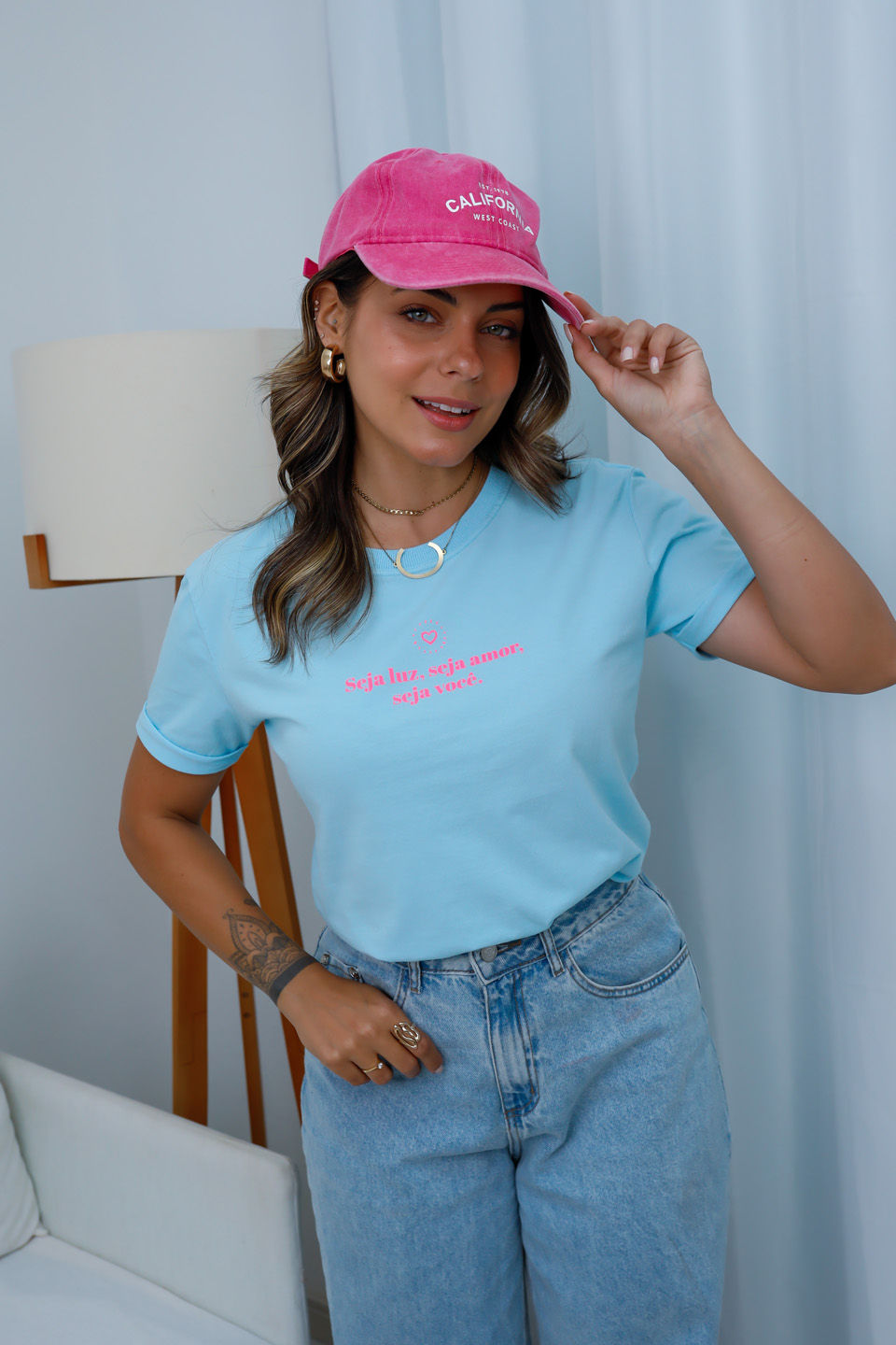 Tshirt Premium - Seja Luz, Seja amor - Azul Bebê