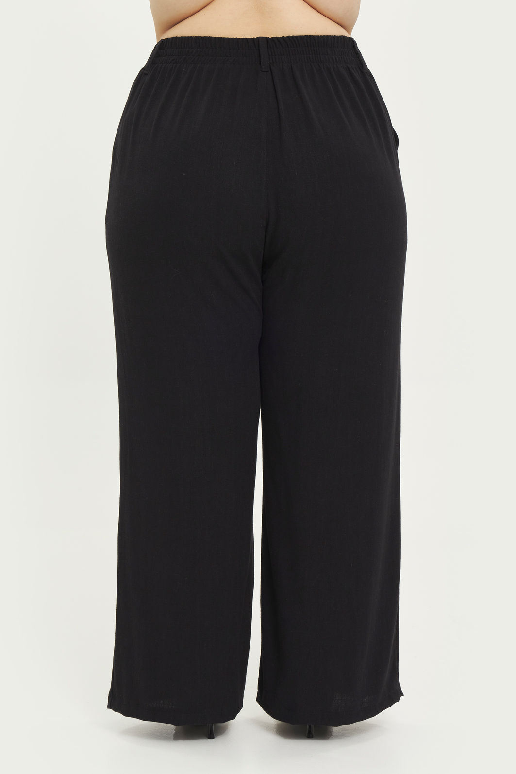 Calça Alfaiataria Linho Donatella Preto Calça Alfaiataria Linho Donatella Preto