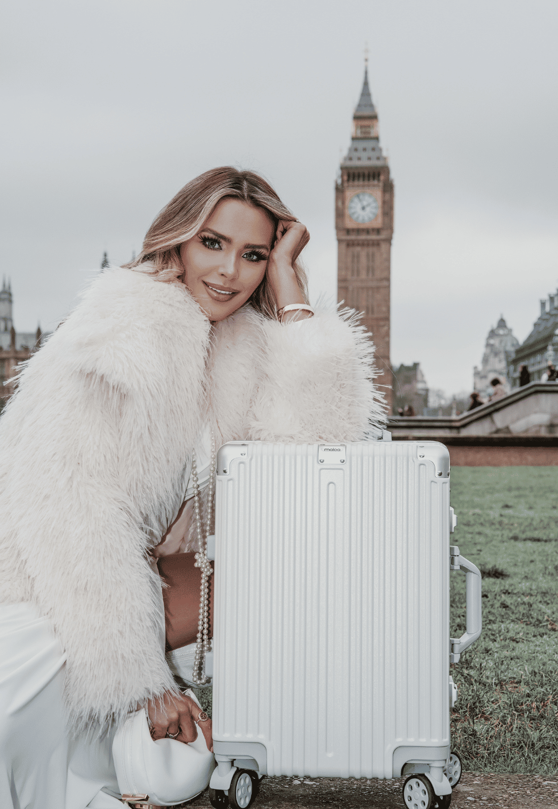 Mala de Viagem Grande 32kg Policarbonato ABS Noruega Maloa Branco