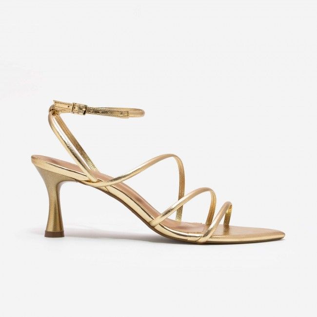 Sandália Metalizado com Tiras Finas e Salto Taça Champagne Sandália Metalizado com Tiras Finas e Salto Taça Champagne