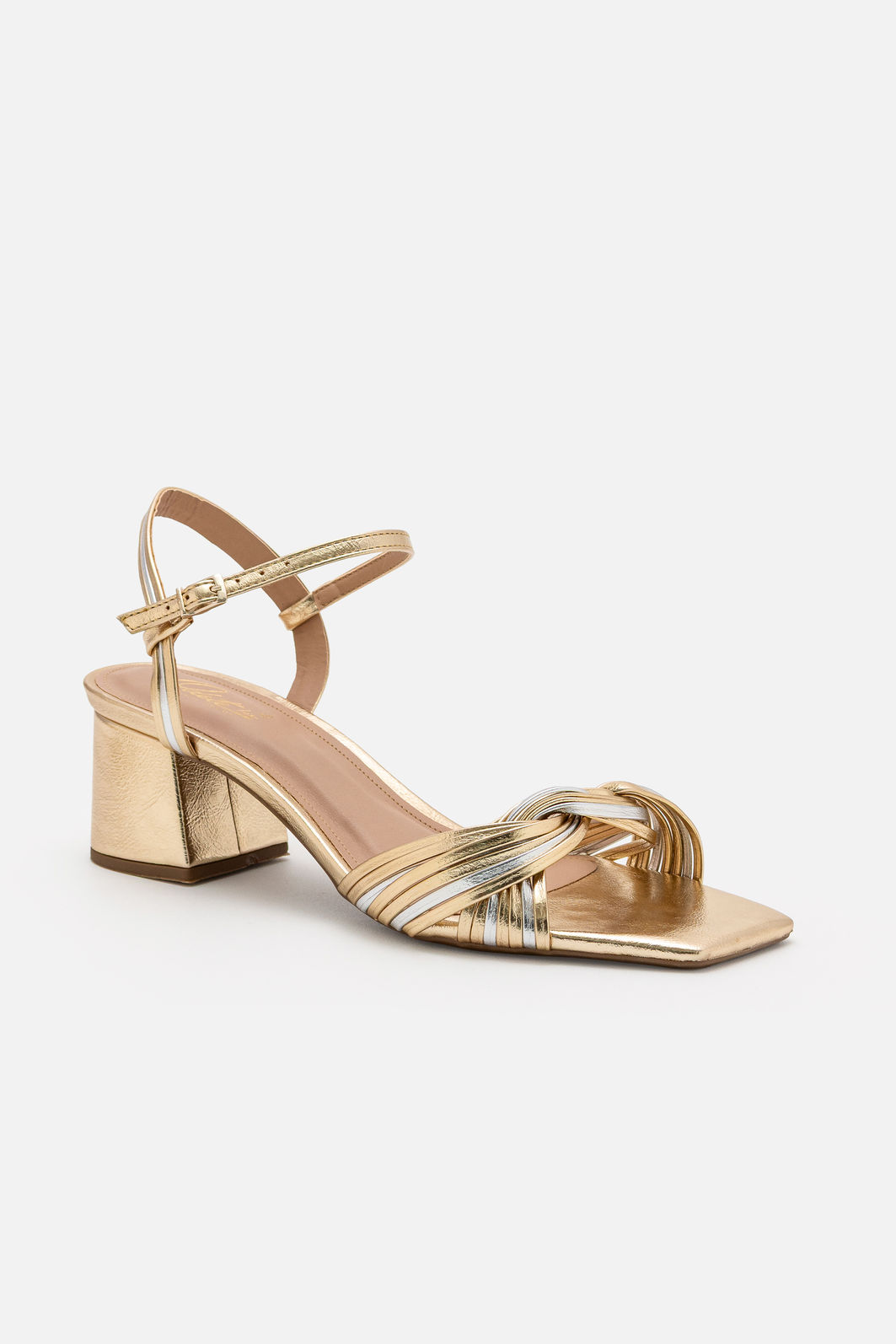 Sandália com Tiras Entrelaçadas e Salto Bloco Champagne Sandália com Tiras Entrelaçadas e Salto Bloco Champagne