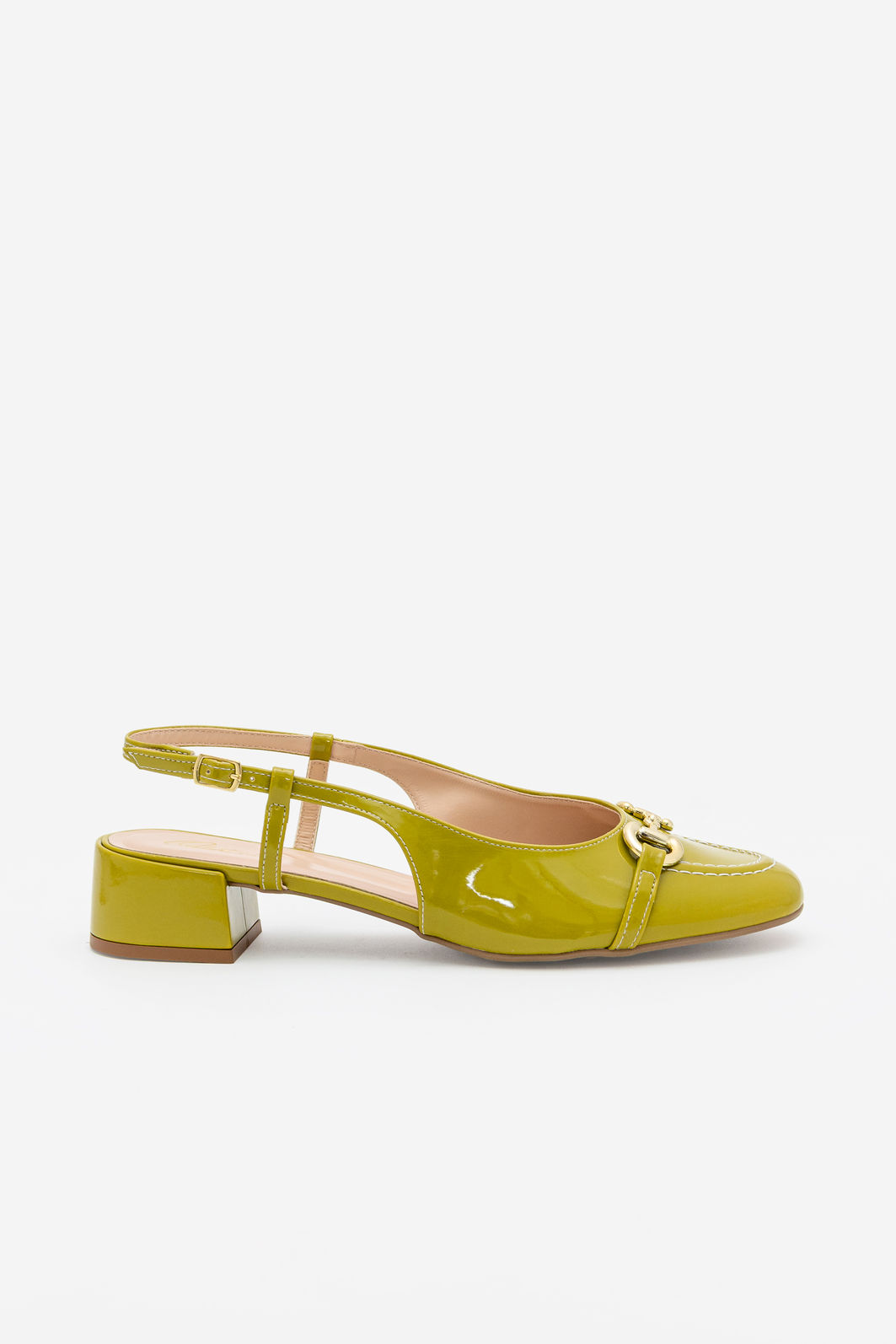 Chanel com Enfeite e Salto Bloco Verde Chanel com Enfeite e Salto Bloco Verde