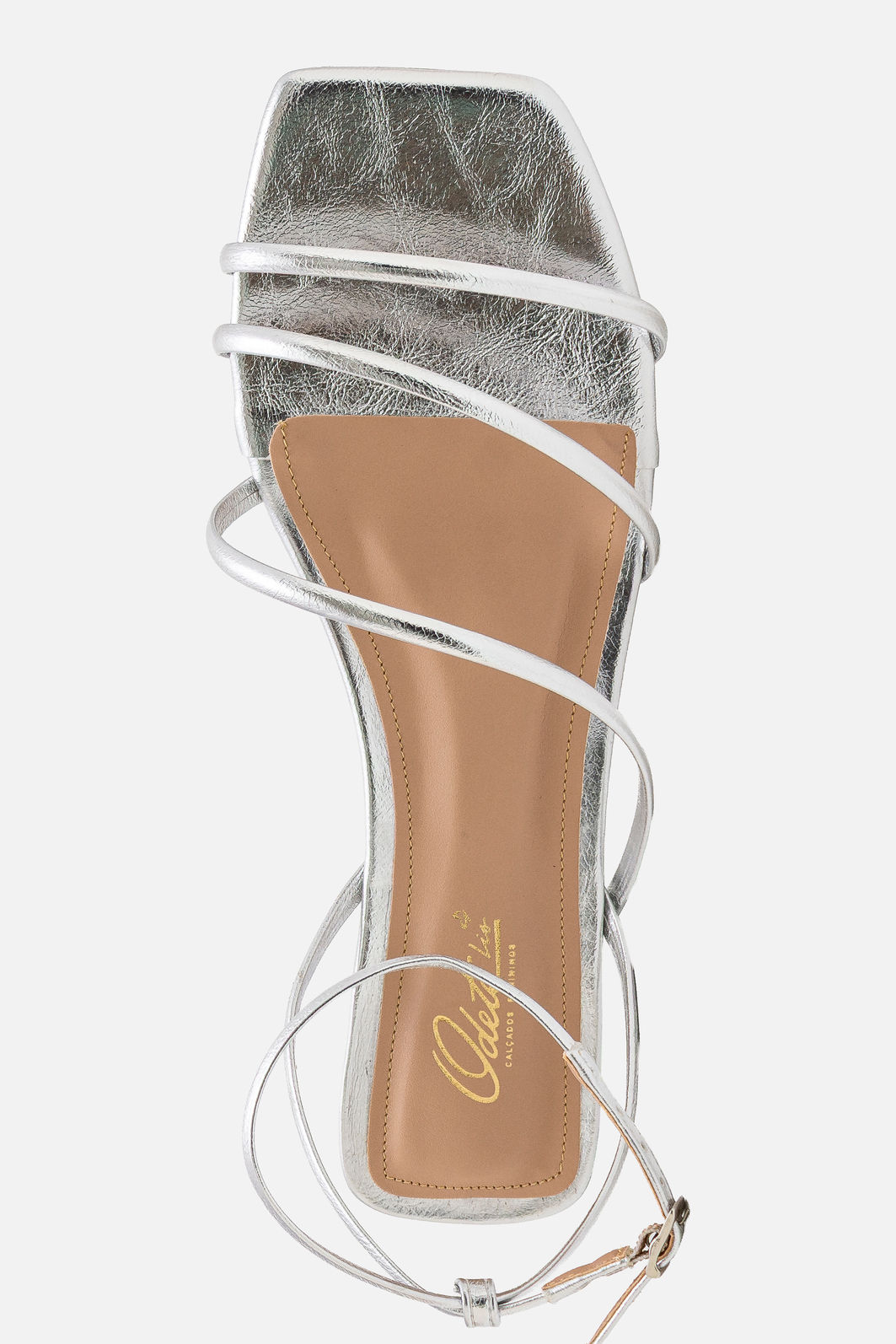 Sandália com Tiras Delicadas e Salto Baixo Prata Sandália com Tiras Delicadas e Salto Baixo Prata