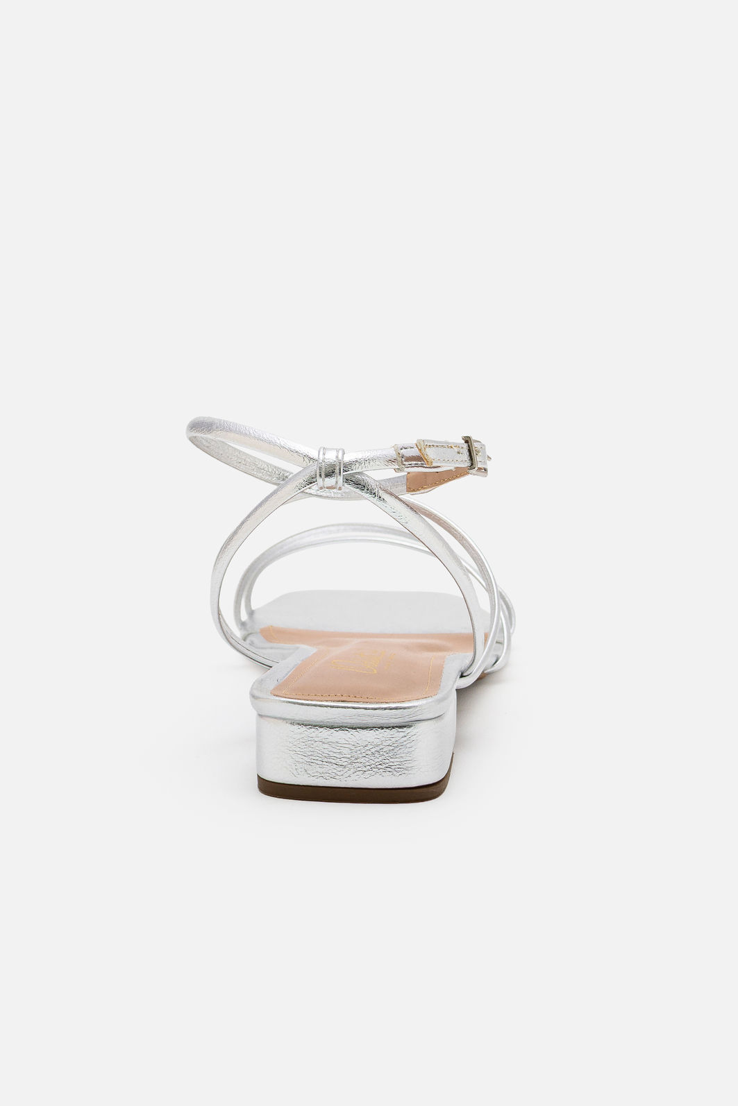Sandália com Tiras Delicadas e Salto Baixo Prata Sandália com Tiras Delicadas e Salto Baixo Prata
