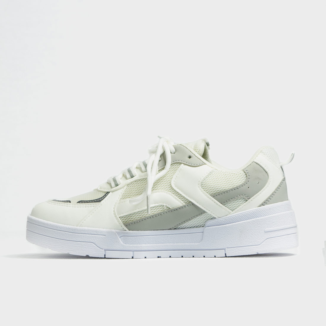 Tênis Ramarim com Recorte Tela Branco