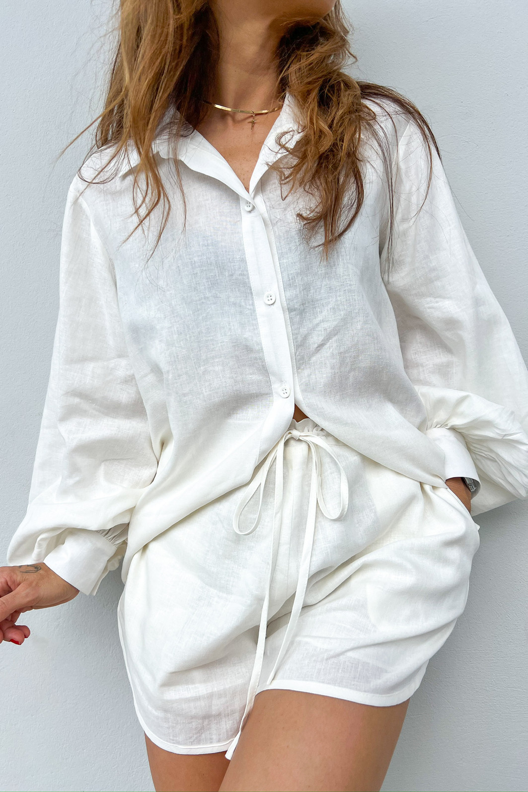 Camisa de Linho Branca Isabel - Mini Moni Camisa de Linho Branca Isabel - Mini Moni