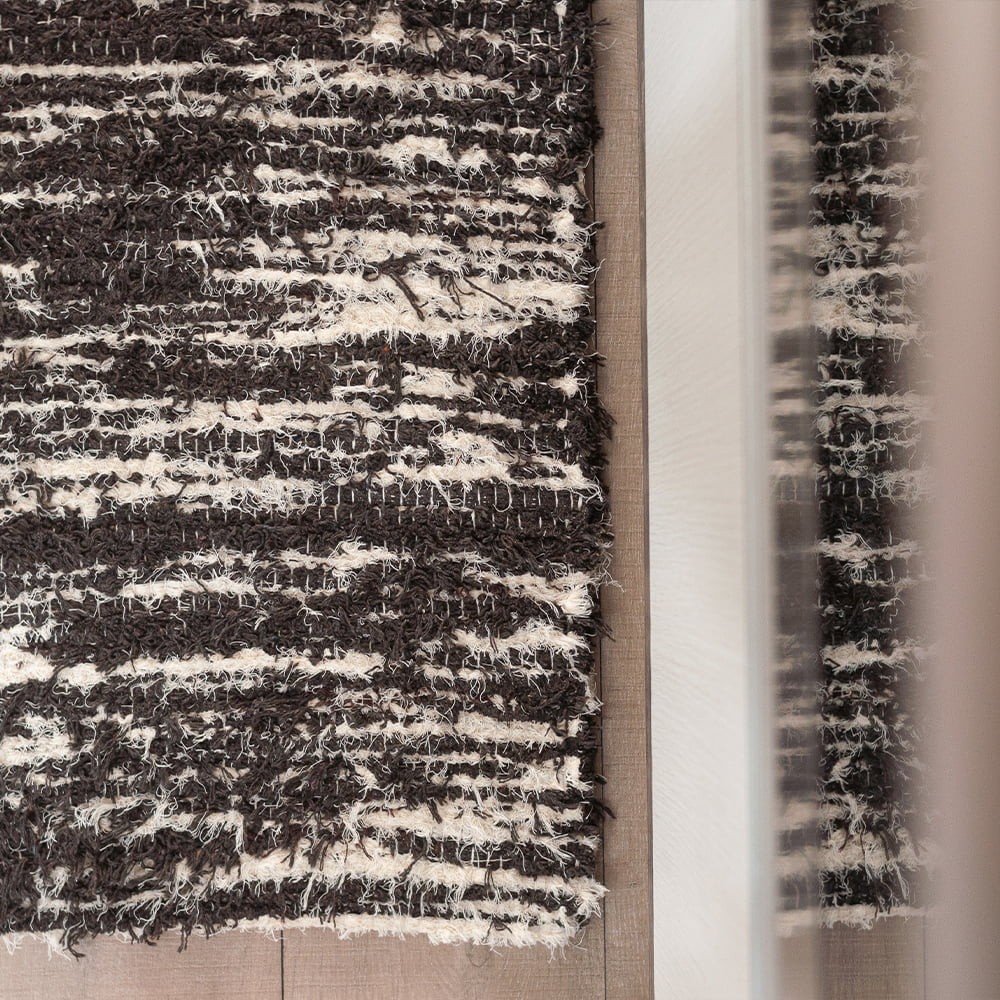 Kit de Tapetes Artesanais Peludos de Algodão Destroied Marrom Kit de Tapetes Artesanais Peludos de Algodão Destroied Marrom