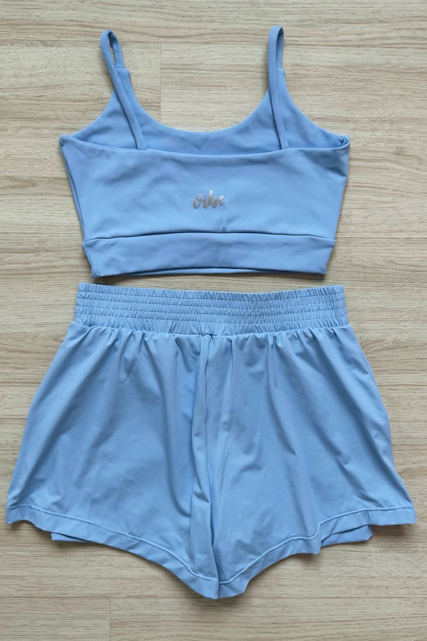Conjunto: TOP e SHORTS SKY