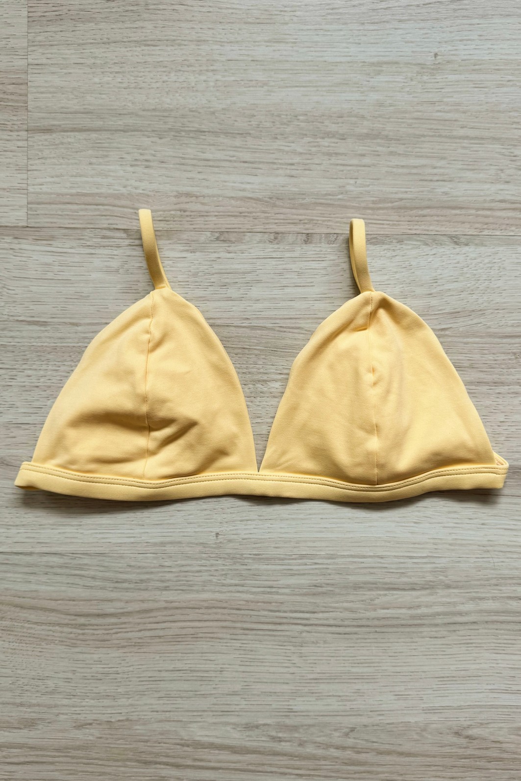 TOP DE BIQUÍNI TRIÂNGULO FIXO KATE VANILLA TOP DE BIQUÍNI TRIÂNGULO FIXO KATE VANILLA