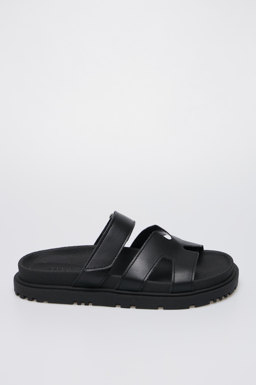 Flat Isadora Preto Flat Isadora Preto