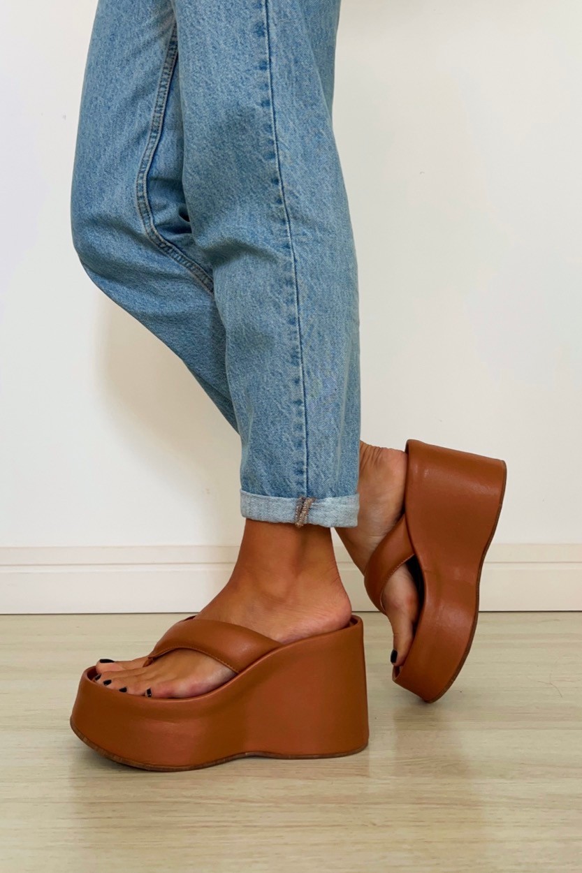 Flat Kauana Caramelo Flat Kauana Caramelo