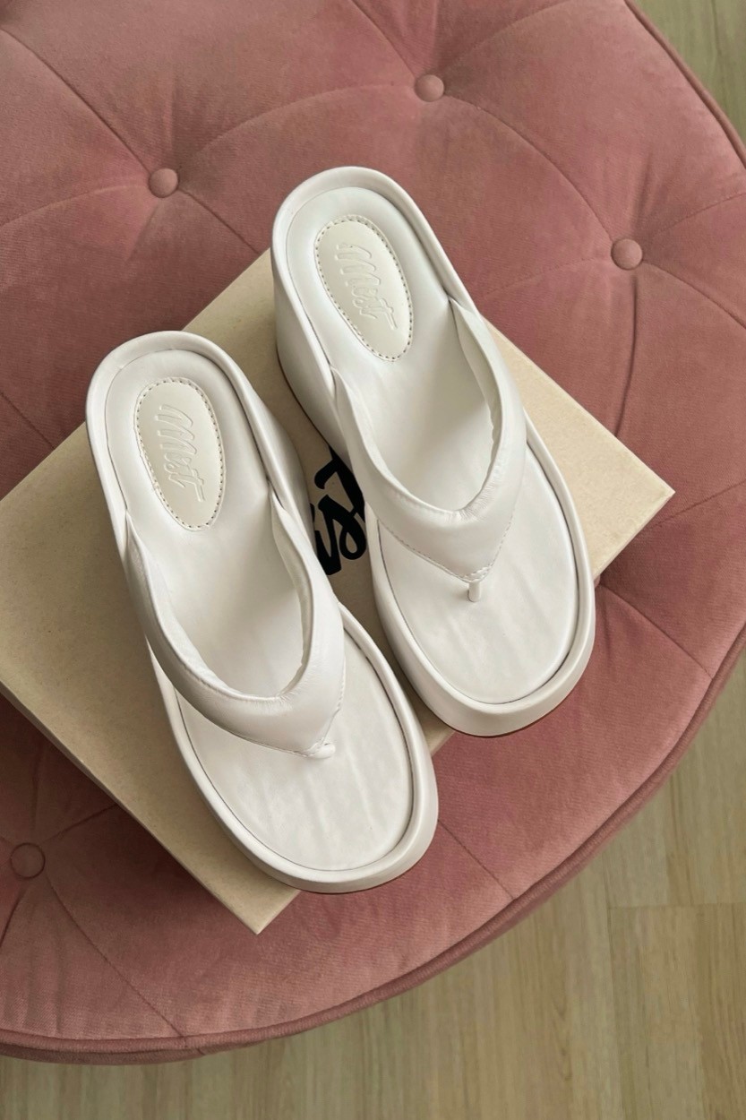 Flat Kauana Branco Flat Kauana Branco