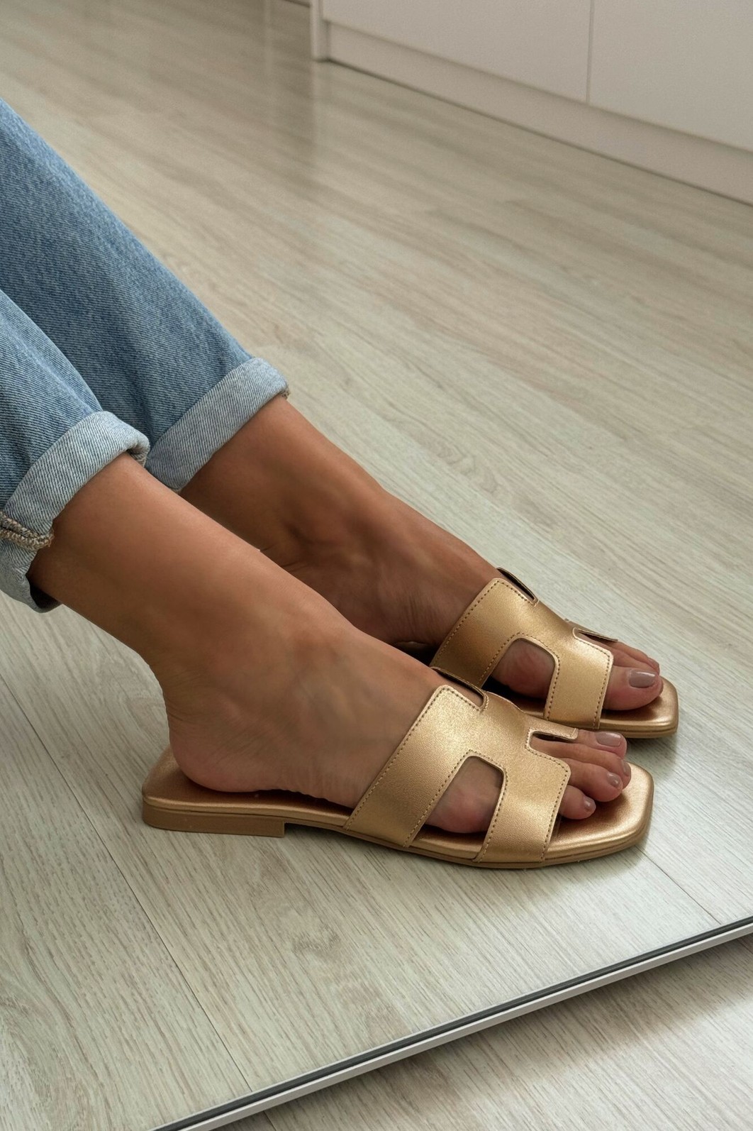 Flat Gigi Dourado Flat Gigi Dourado