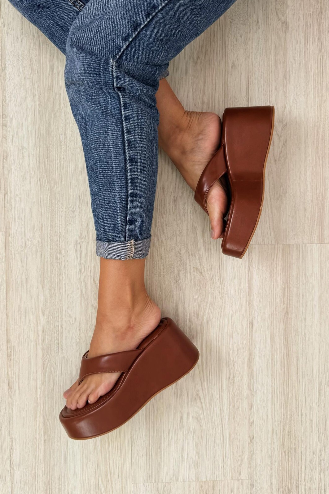 Flat Iza Caramelo Flat Iza Caramelo