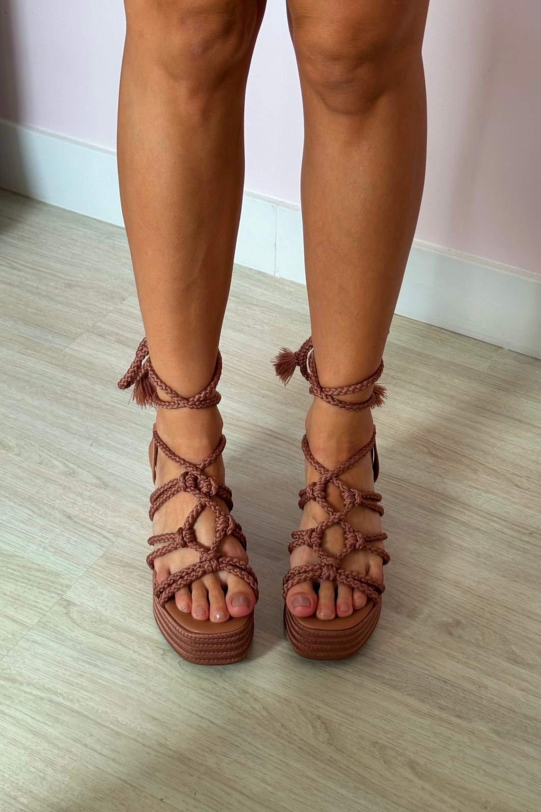 Sandália Pati Mousse - Anabela de Corda com Amarração