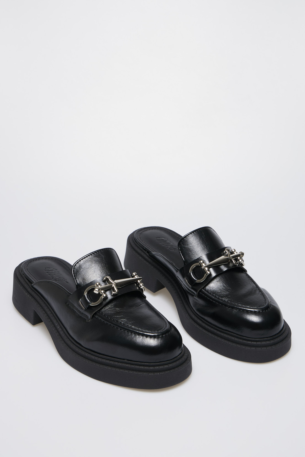 Mule Fabi Preto Mule Fabi Preto