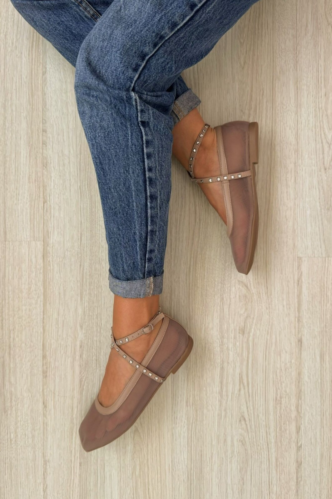 Flat Aurora Nude Flat Aurora Nude