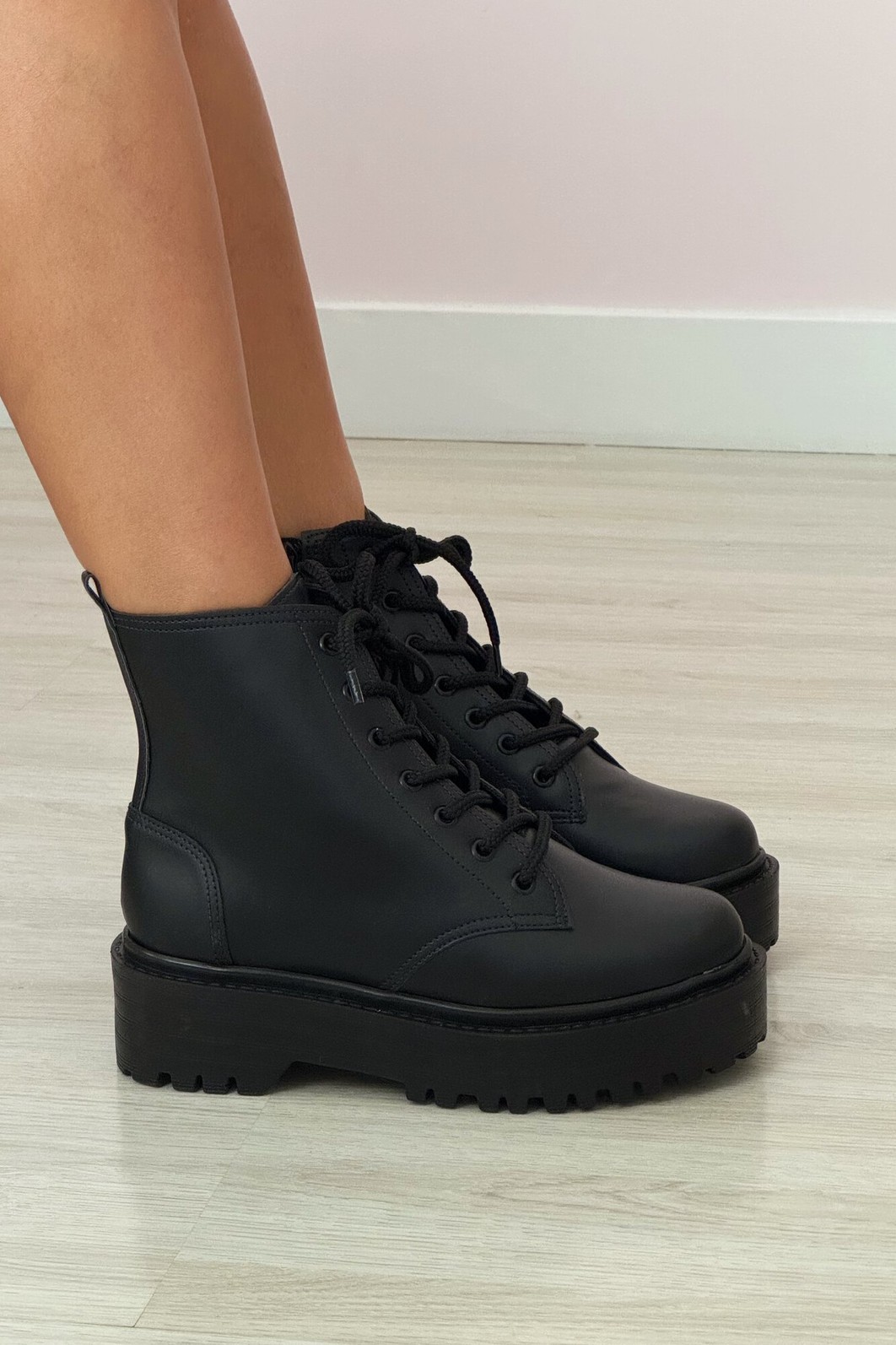 Bota Cindy Preto Bota Cindy Preto