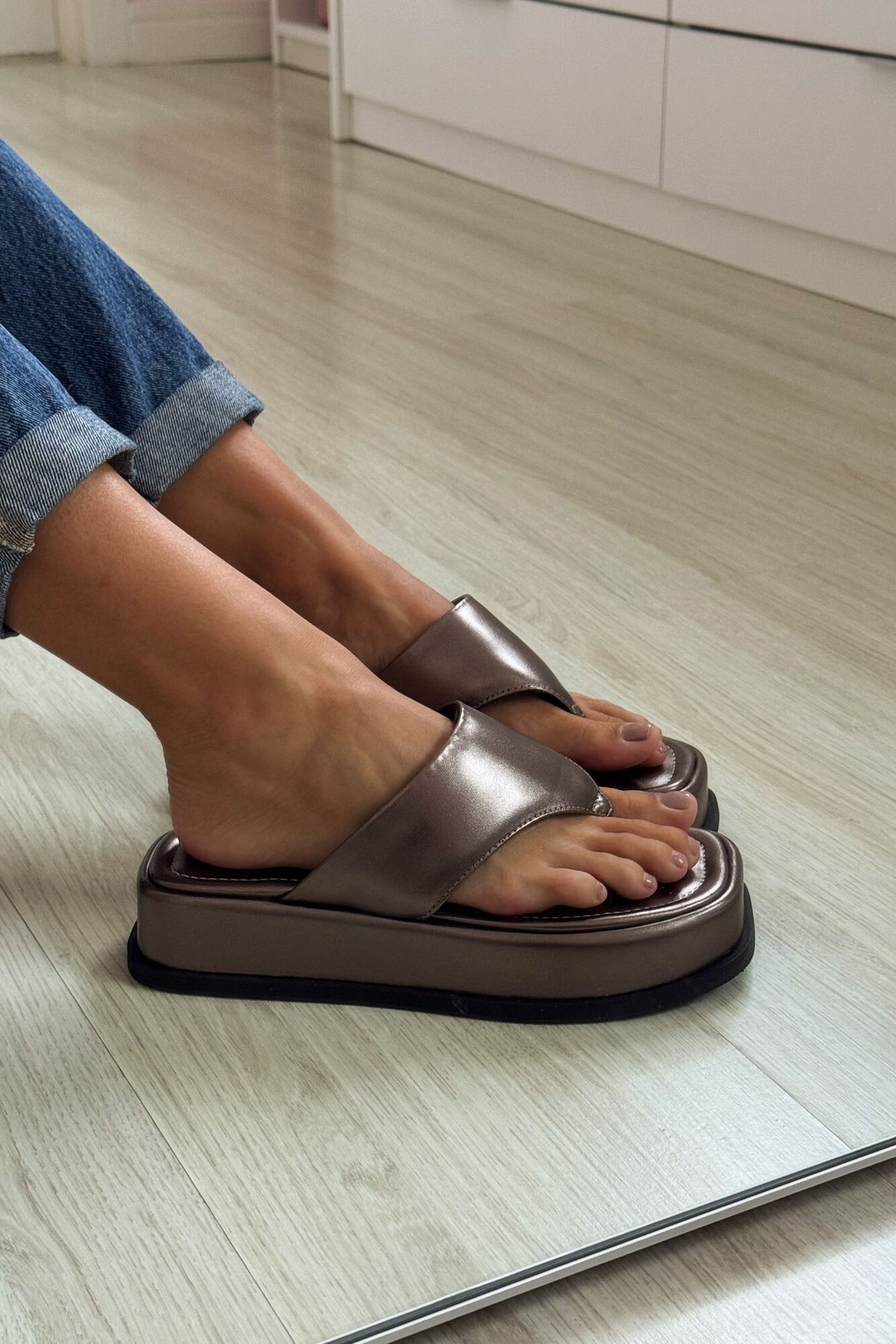 Flat Lívia Ônix Flat Lívia Ônix