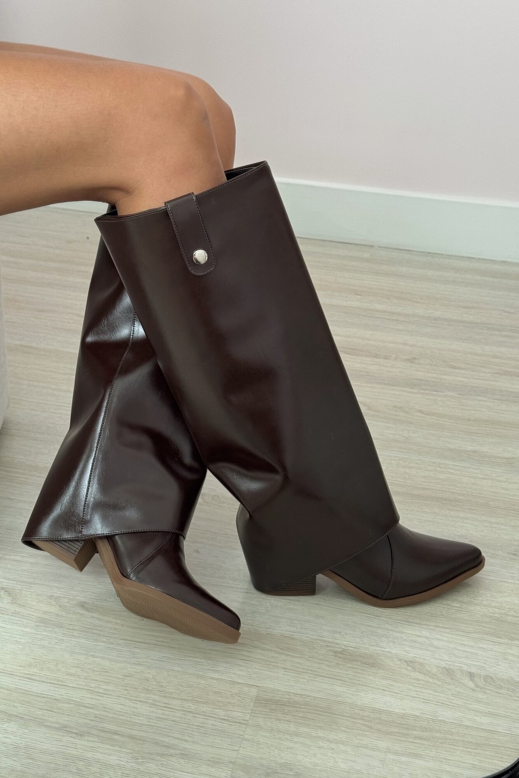 Bota Rúbia 2 em 1 Marrom Bota Rúbia 2 em 1 Marrom