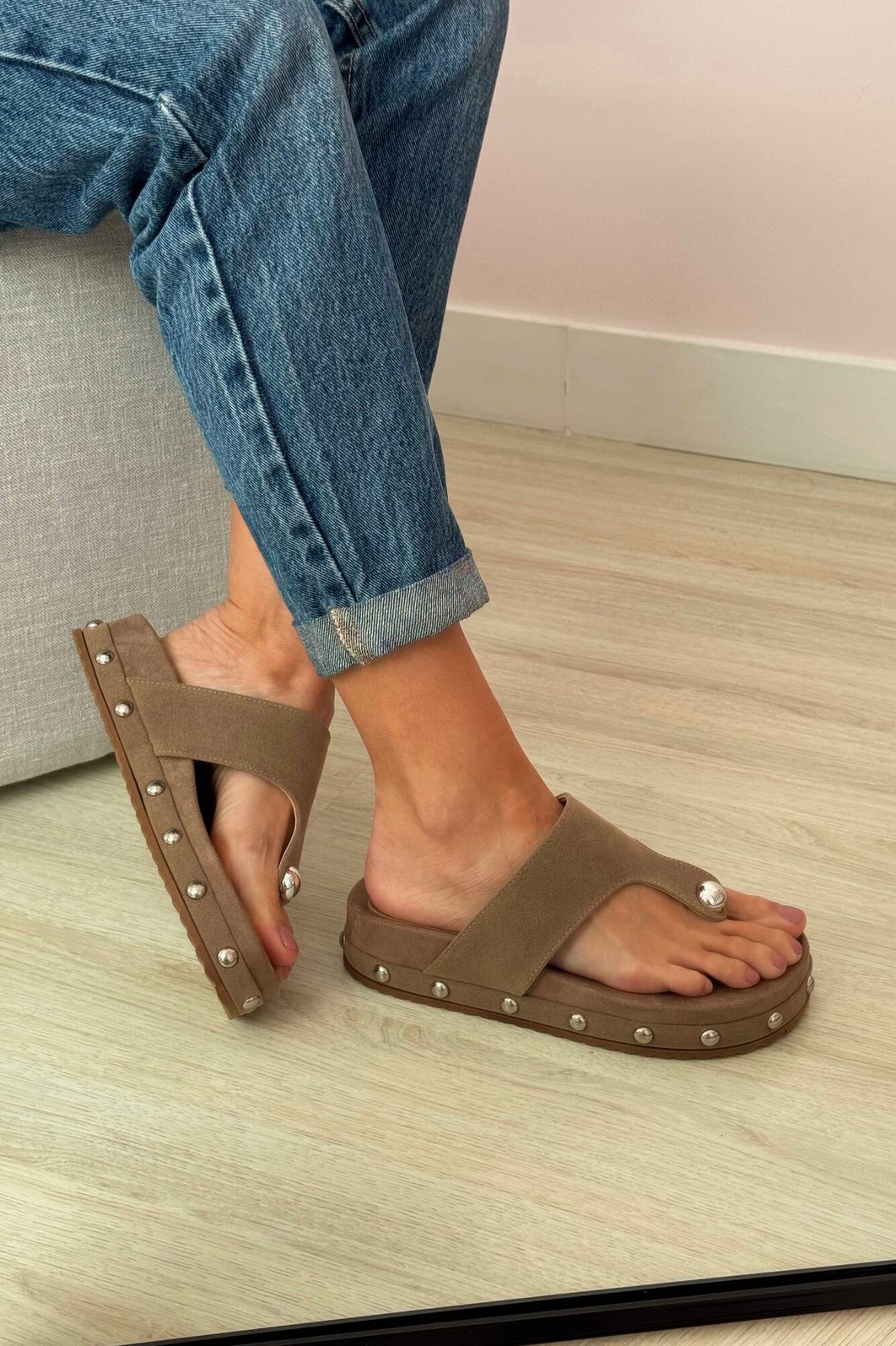 Flat July Areia Flat July Areia