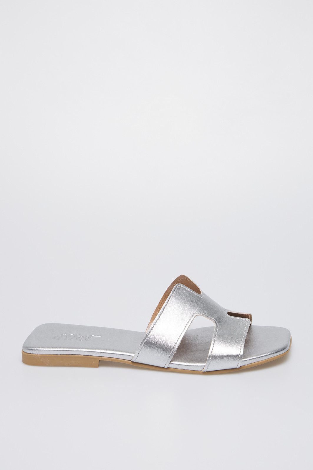 Flat Gigi Silver Flat Gigi Silver