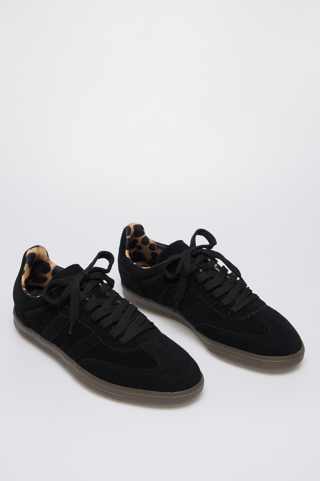 Tênis Deby Dark Tênis Deby Dark