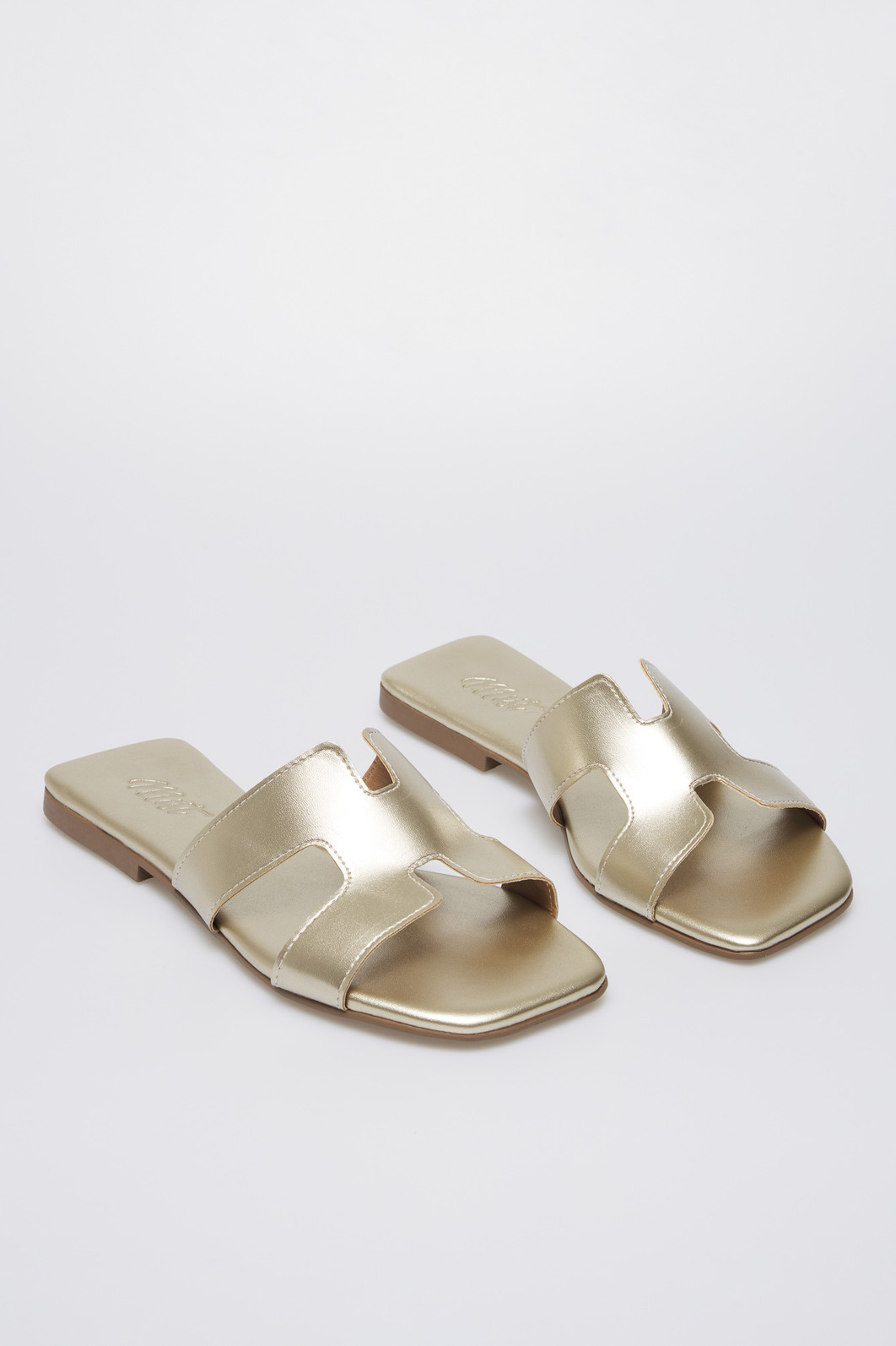 Flat Gigi Dourado Flat Gigi Dourado