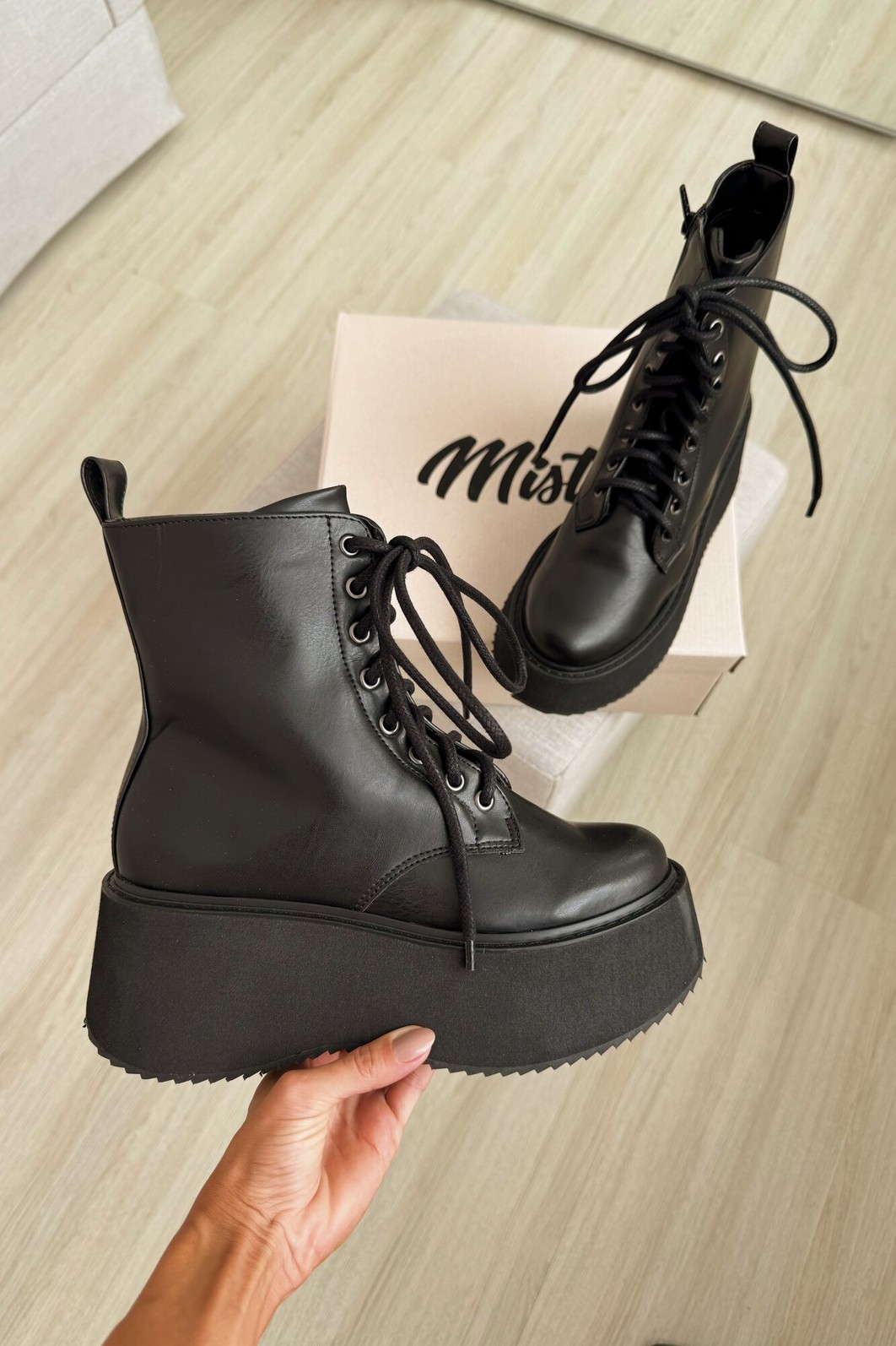 Bota Jenny Preta Bota Jenny Preta