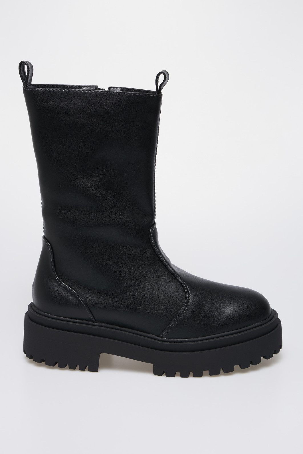 Bota Lilian Preto Bota Lilian Preto