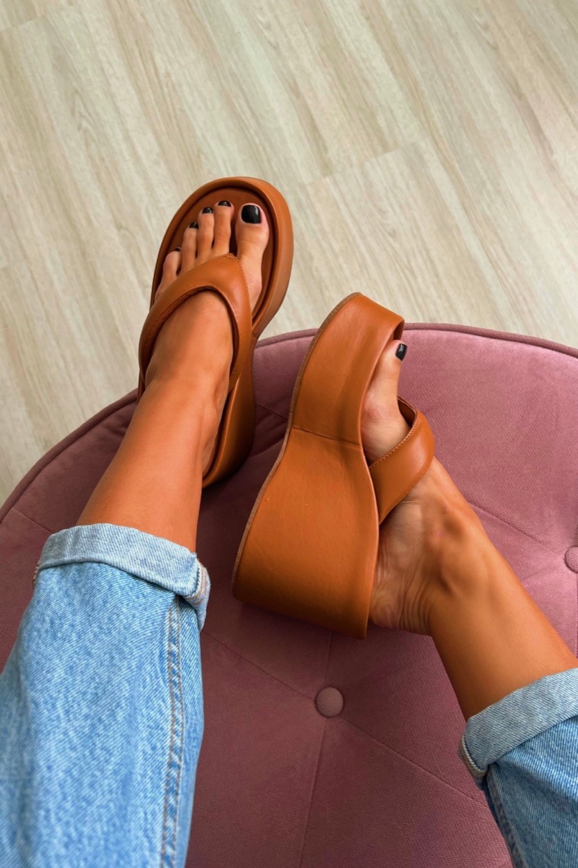 Flat Kauana Caramelo Flat Kauana Caramelo