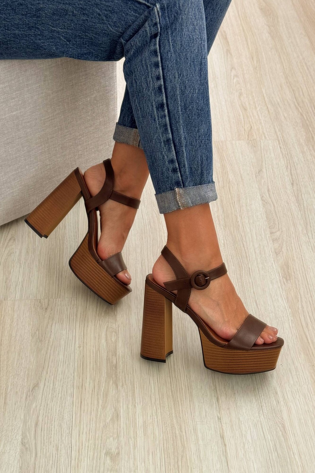 Sandália Cássia Café Sandália Cássia Café