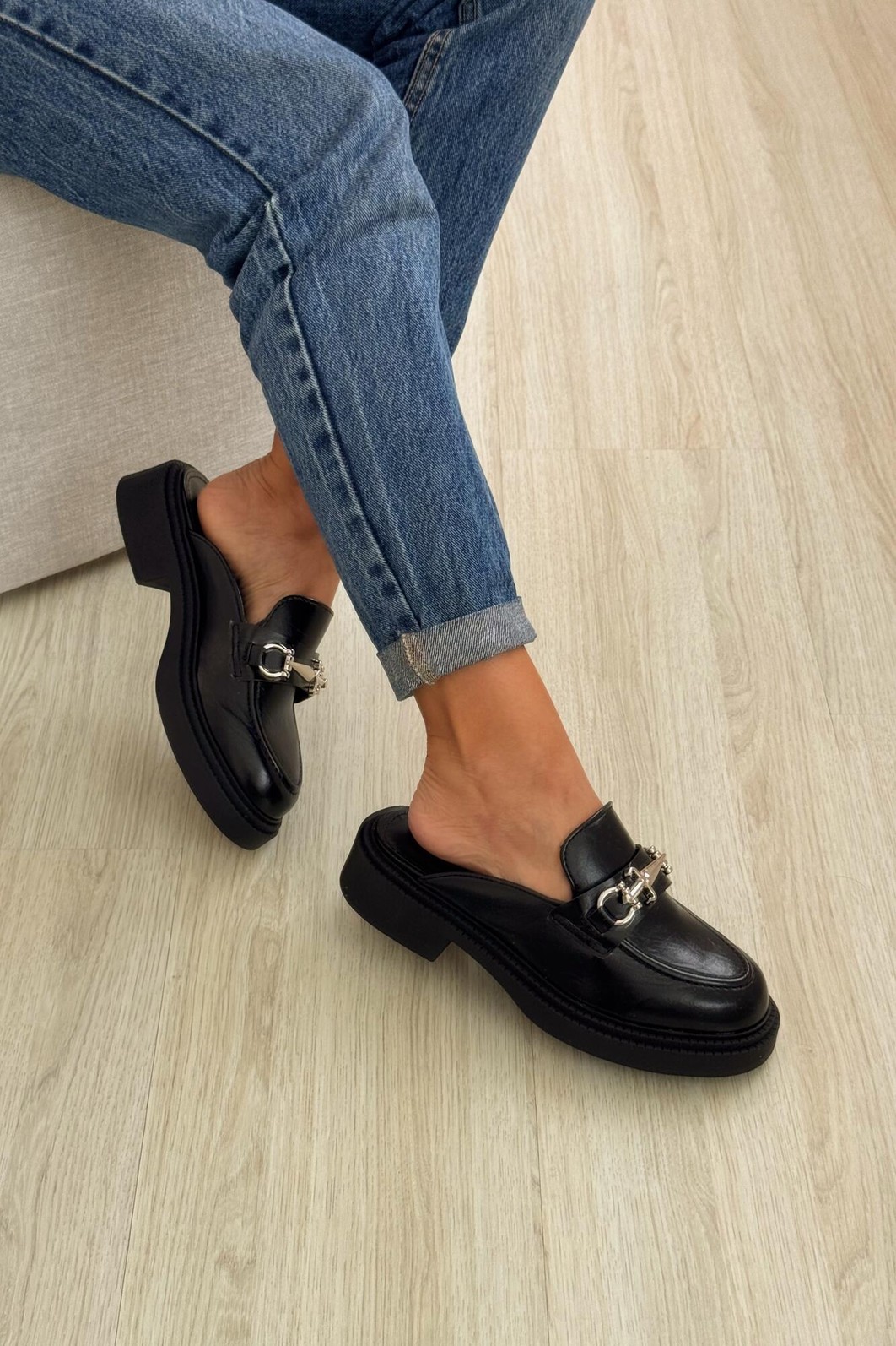 Mule Fabi Preto Mule Fabi Preto