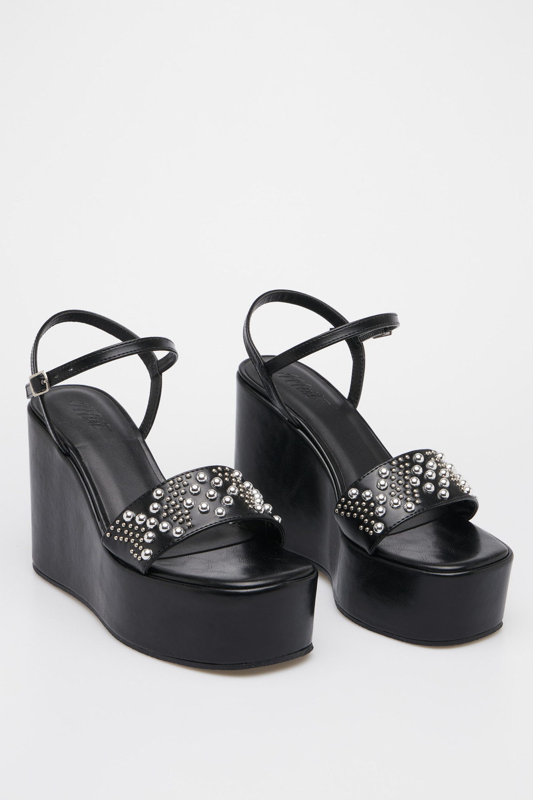 Sandália Luciana Preta Sandália Luciana Preta