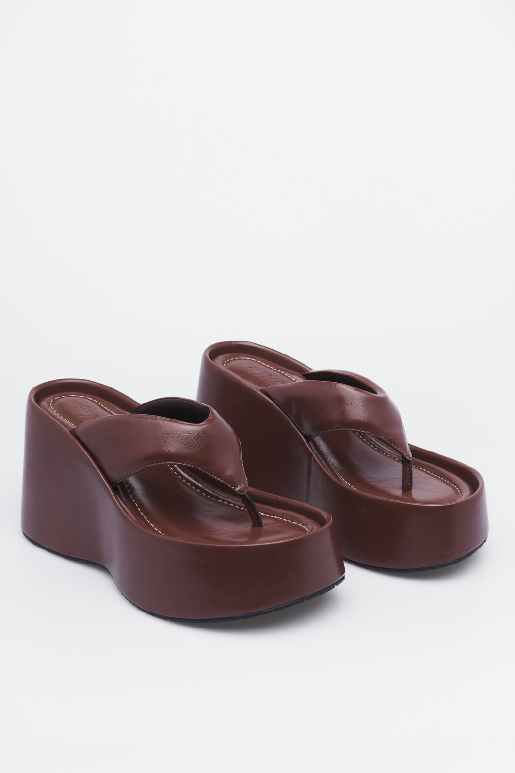 Tamanco Kauana Marrom MIST – Plataforma Alta Feminina Tamanco Kauana Marrom – plataforma feminina estilo retrô