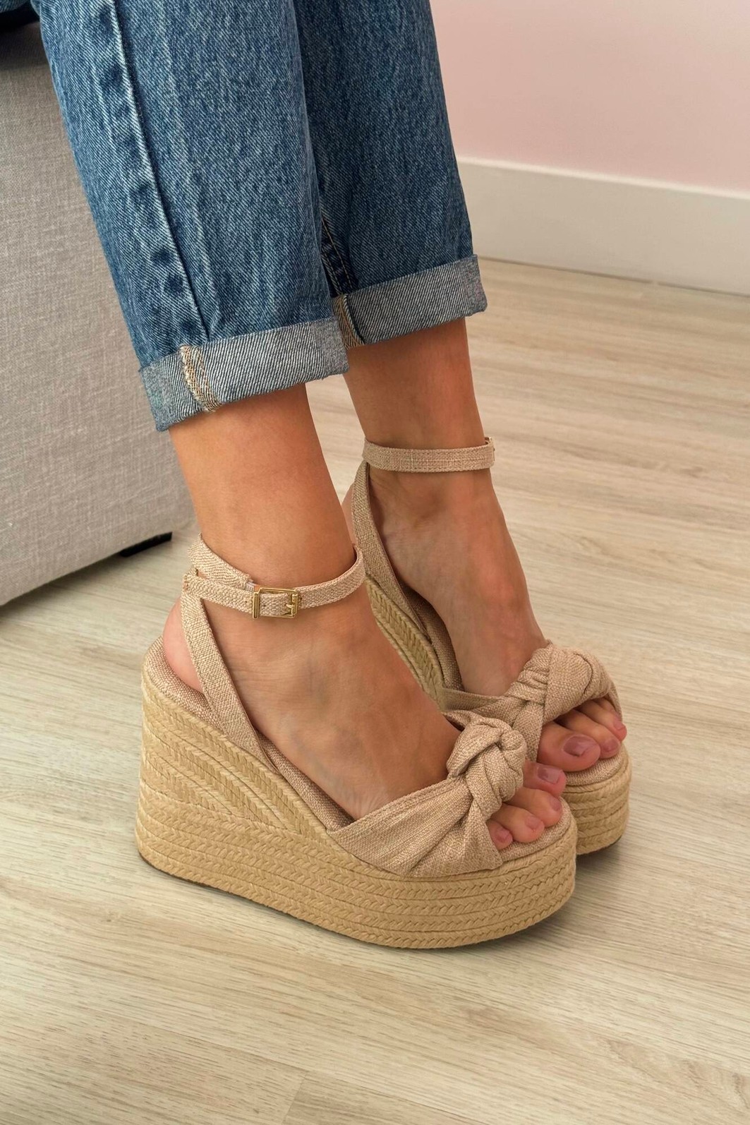 Sandália Karina Bege Sandália Karina Bege