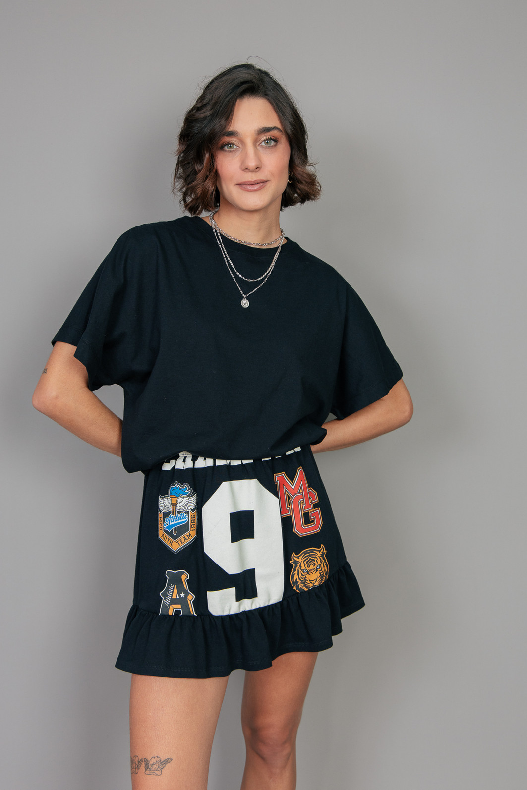 CAMISETA T-SHIRT FULLFIT PRETA BÁSICA CAMISETA T-SHIRT FULLFIT PRETA BÁSICA