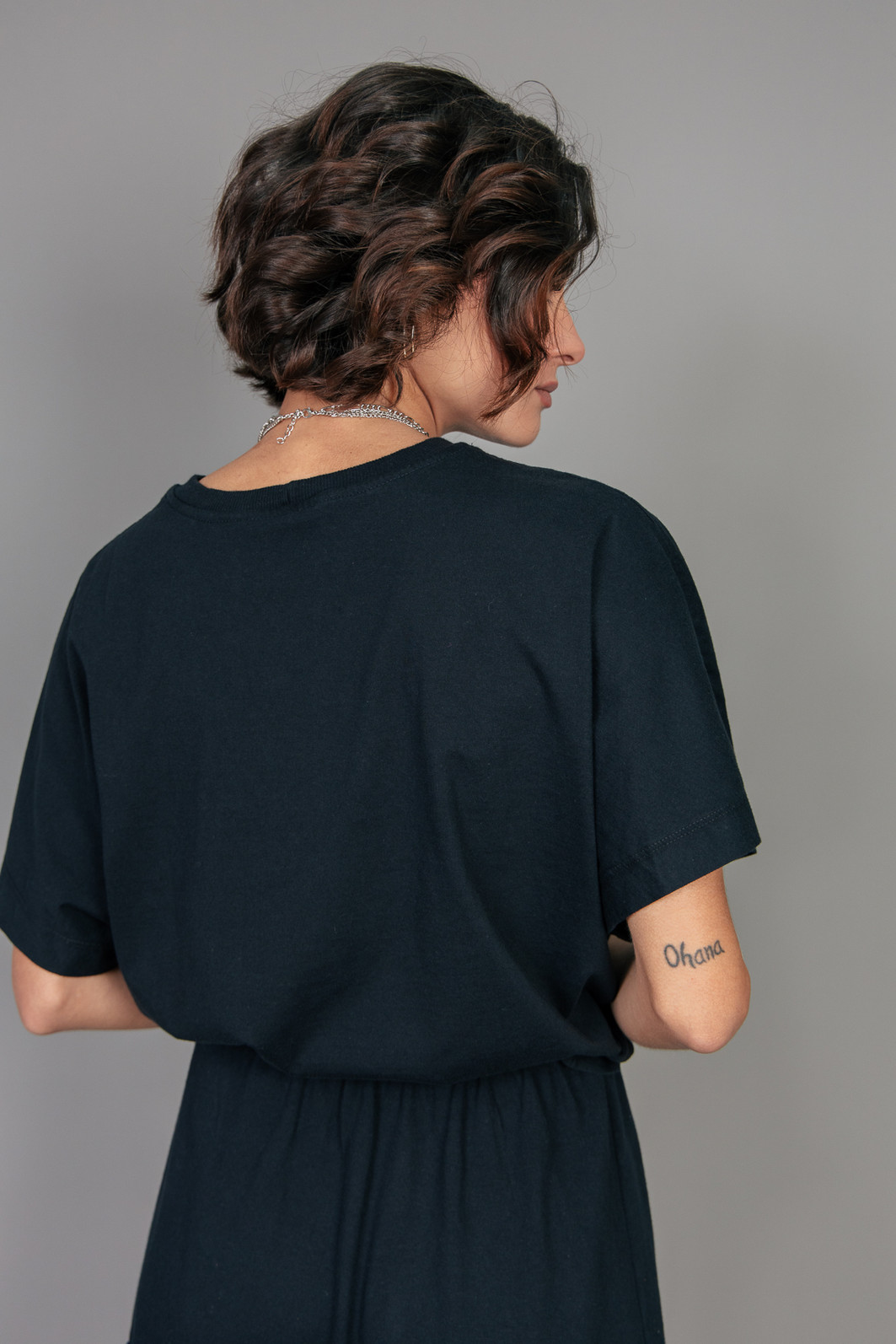 CAMISETA T-SHIRT FULLFIT PRETA BÁSICA CAMISETA T-SHIRT FULLFIT PRETA BÁSICA