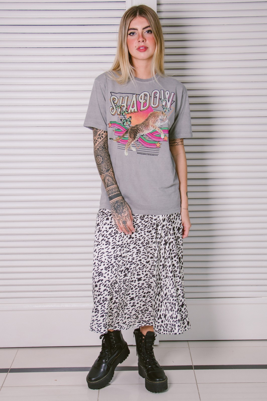 T-SHIRT BOYFRIEND CINZA SHADOW T-SHIRT BOYFRIEND CINZA SHADOW