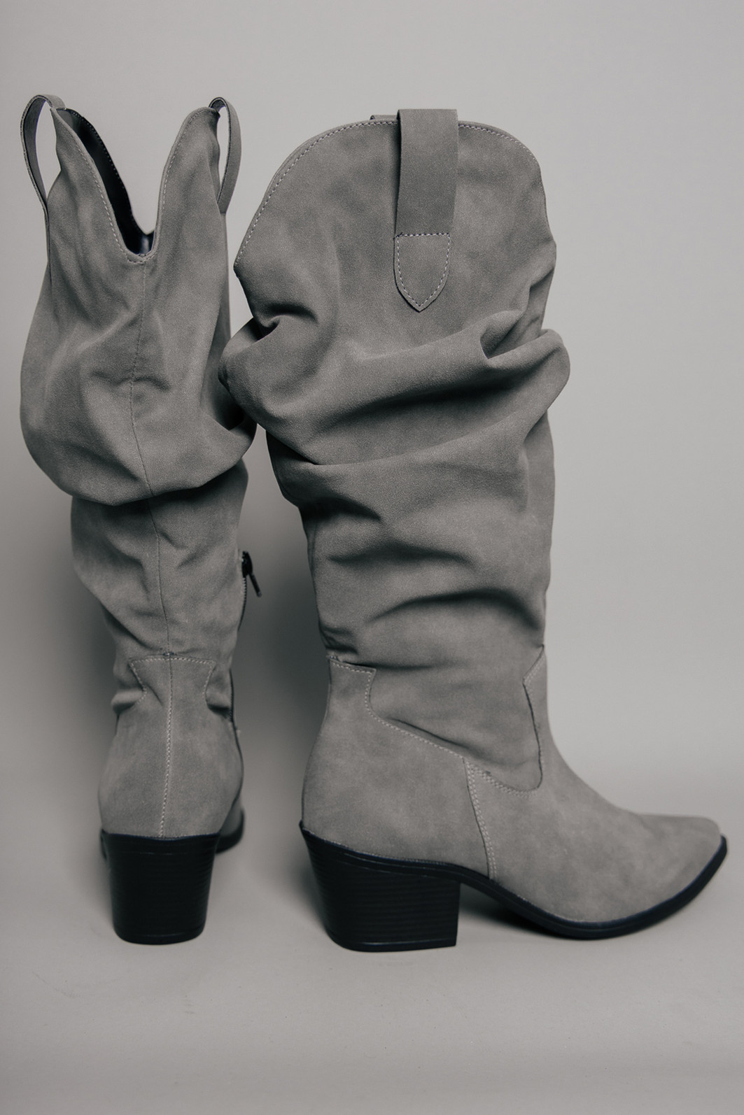 BOTA SLOUCHY CAMURÇA ONIX BOTA SLOUCHY CAMURÇA ONIX