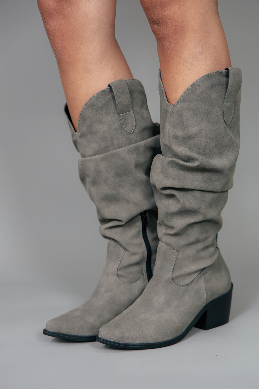 BOTA SLOUCHY CAMURÇA ONIX BOTA SLOUCHY CAMURÇA ONIX