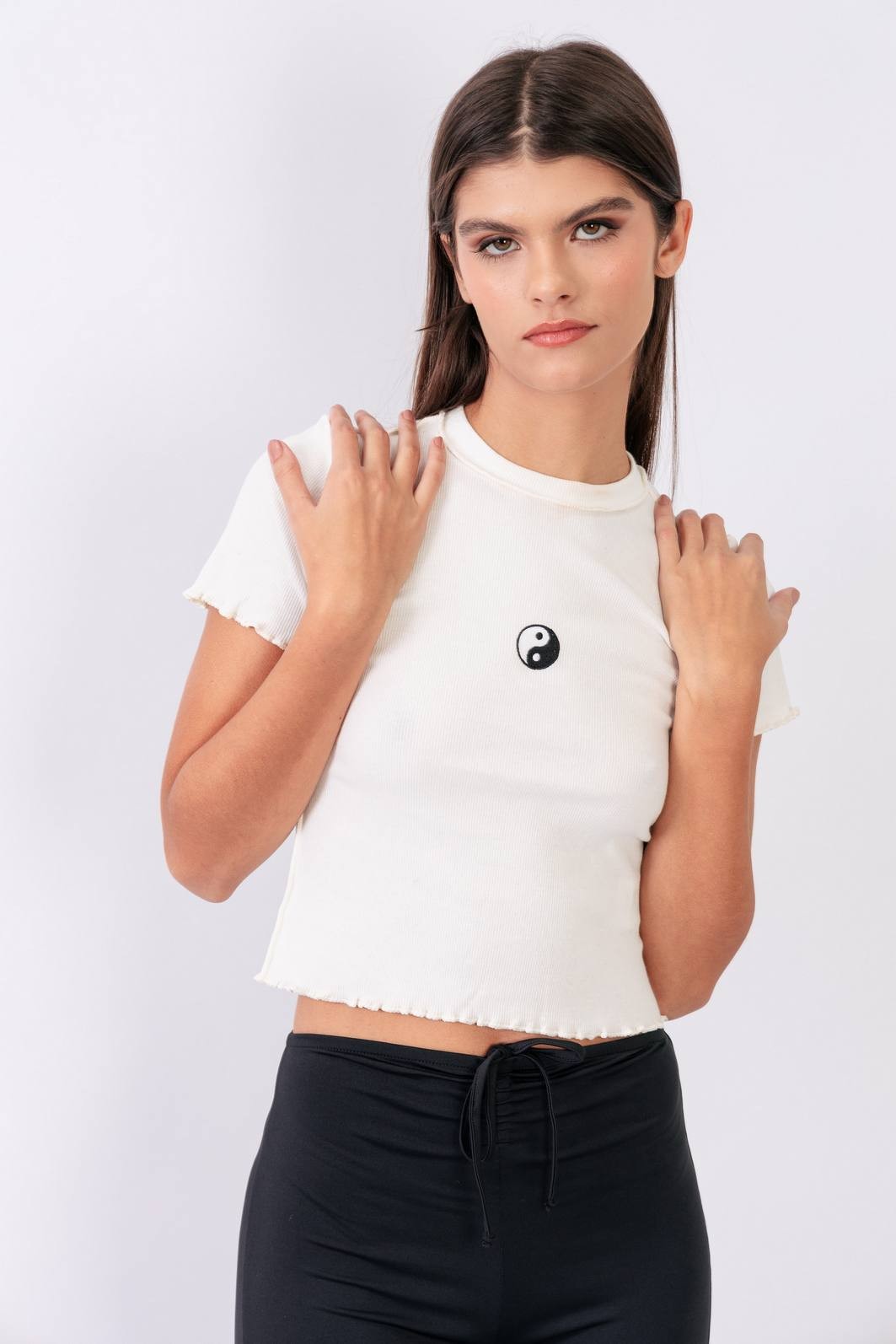 CROPPED CANELADA OFF WHITE YIN YANG CROPPED CANELADA OFF WHITE YIN YANG