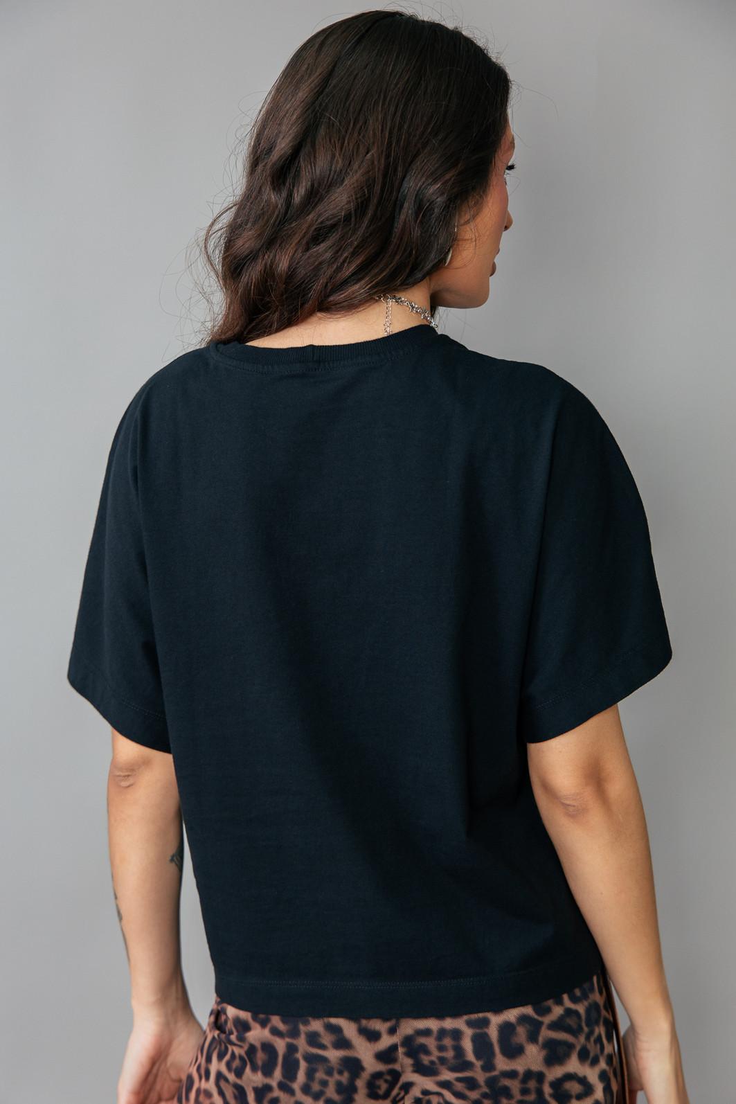 CAMISETA T-SHIRT FULLFIT PRETA BÁSICA CAMISETA T-SHIRT FULLFIT PRETA BÁSICA