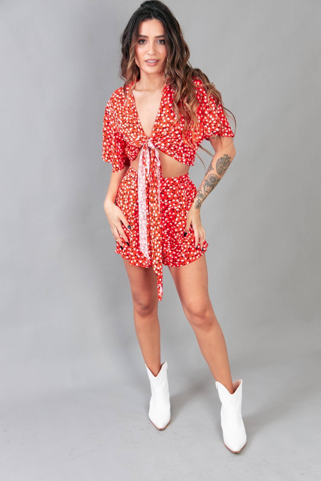 SHORT BOLSO FACA FLORAL LIBERTY VERMELHO