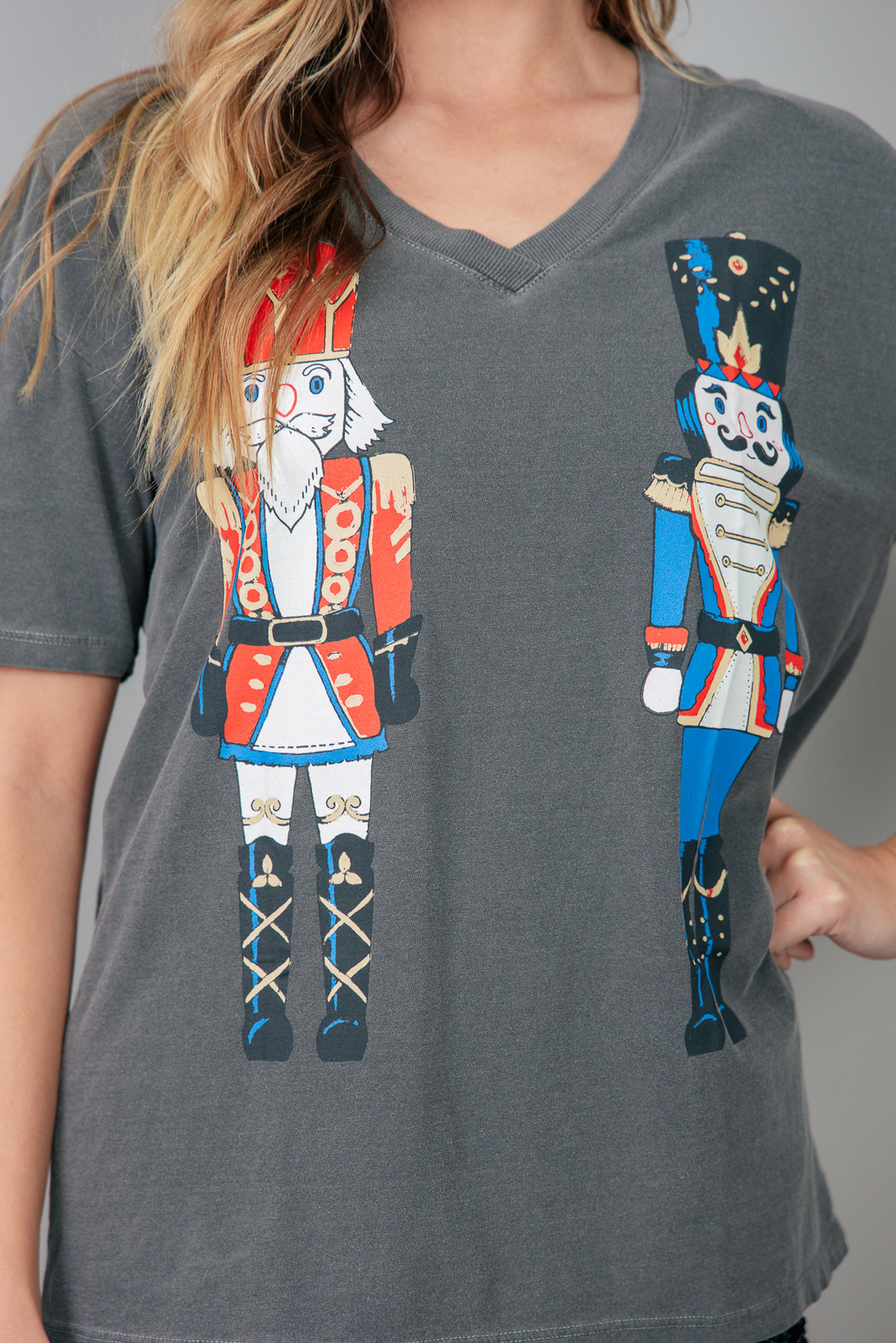 CAMISETA T-SHIRT VINTAGE DECOTE V NUTCRACKER